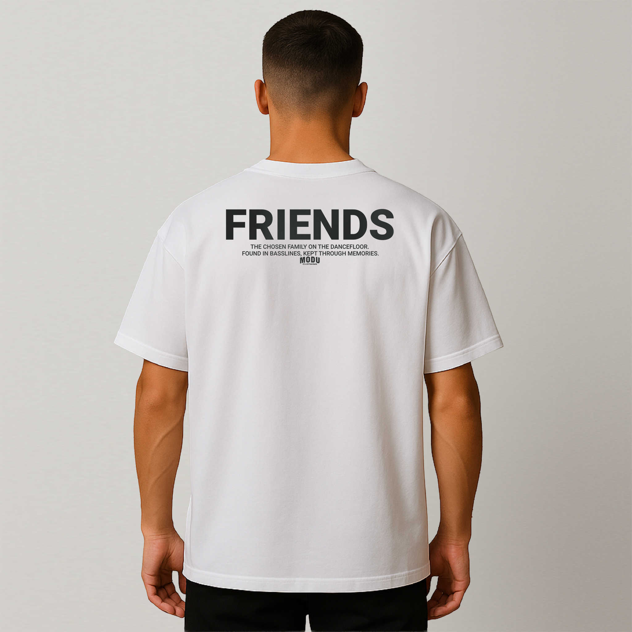 FRIENDS. Oversized Shirt