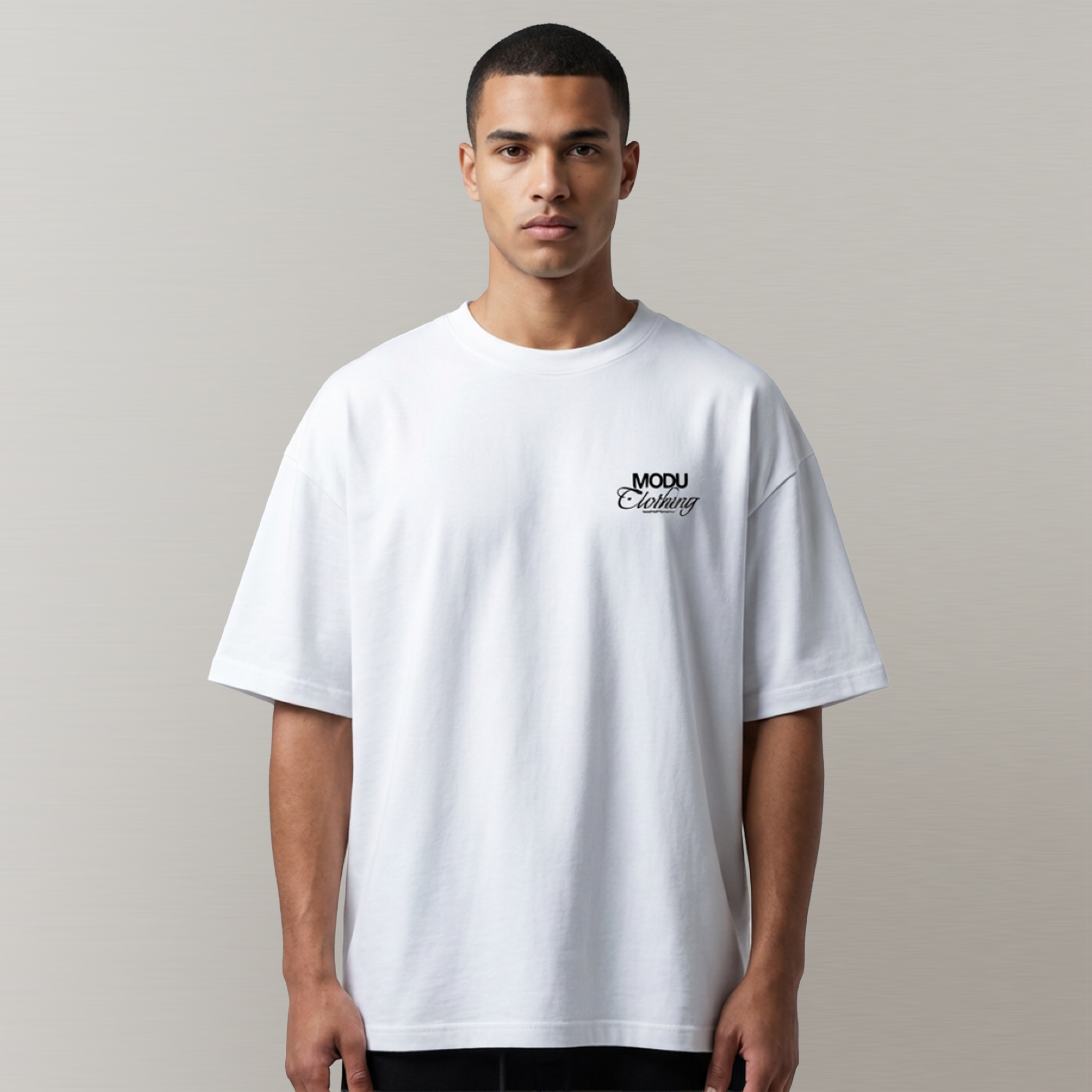 ESSENTIAL. Oversized Shirt